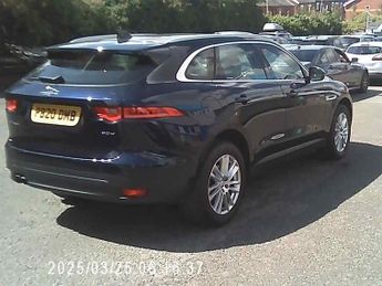Jaguar F-Pace PORTFOLIO