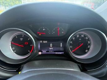 Vauxhall Astra 1.6 CDTi BlueInjection SRi Nav Auto Euro 6 (s/s) 5dr