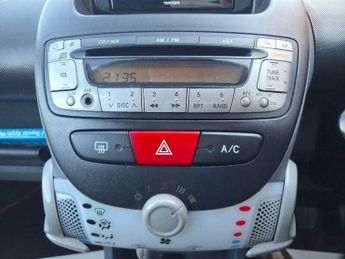 Toyota AYGO 1.0 VVT-i Go MultiMode Euro 5 5dr (AC)