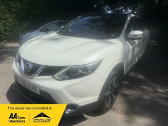 Nissan Qashqai 1.2 DIG-T N-Connecta 2WD Euro 6 (s/s) 5dr