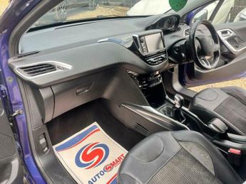 Peugeot 2008 1.2 VTi Allure Euro 5 5dr