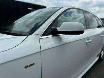 Audi A4 Avant S line Estate 2L Petrol Reg:KO13 XFP