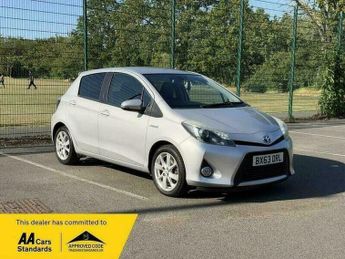 Toyota Yaris 1.5 VVT-h T Spirit CVT Euro 5 5dr