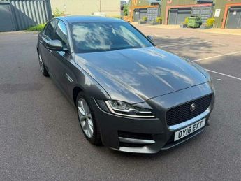 Jaguar XF 2.0d R-Sport Saloon 4dr Diesel Auto Euro 6 (s/s) (180 ps)