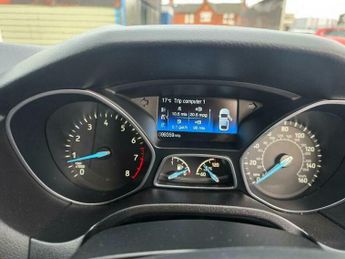 Ford Focus 1.0T EcoBoost Titanium Euro 6 (s/s) 5dr