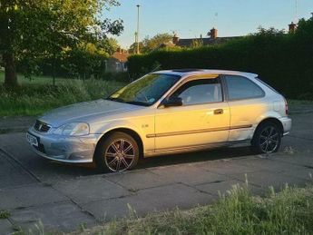 Honda Civic 1.4i SE 3dr (Sun Roof, a/c)