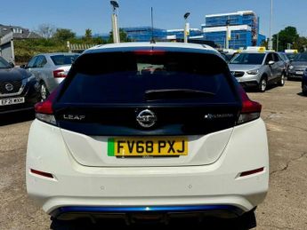 Nissan Leaf 40kWh N-Connecta Auto 5dr