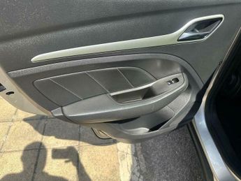 MG ZS 1.0 T-GDI Exclusive Auto Euro 6 5dr