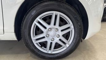 Ford Ka EDGE 1.2 69PS 3dr