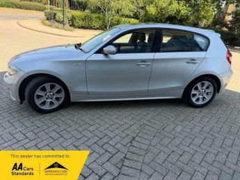 BMW 1 SERIES 2.0 118i SE Hatchback 5dr Petrol Steptronic Euro 4 (129 ps)