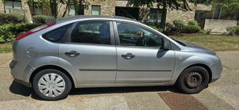Ford Focus 1.6 LX 5dr