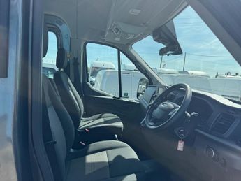 Ford Transit 460 LEADER L4H3 ECOBLUE ** AUTOMATIC 17 SEATER MINIBUS ** AIR CO