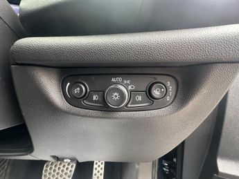 Vauxhall Insignia GRAND SPORT SRI NAV