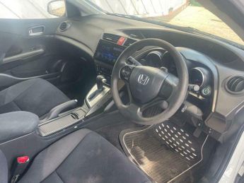 Honda Civic 1.8 i-VTEC SE Hatchback 5dr Petrol Auto Euro 5 (142 ps)