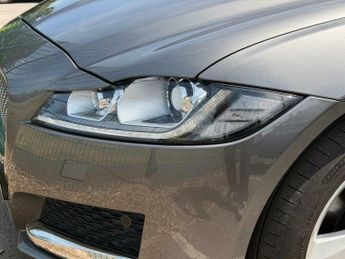 Jaguar XF 2.0d Portfolio Auto AWD Euro 6 (s/s) 4dr