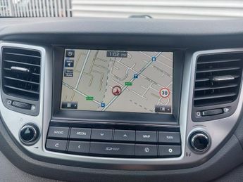 Hyundai Tucson CRDI PREMIUM