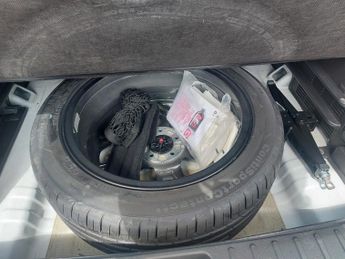 Hyundai Tucson CRDI PREMIUM