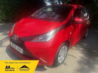 Toyota AYGO 1.0 VVT-i x-play Euro 6 5dr