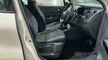 Renault Captur 1.2 TCe ENERGY Dynamique Nav Auto Euro 6 (s/s) 5dr
