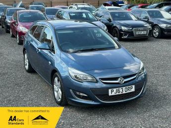 Vauxhall Astra 1.7 CDTi ecoFLEX SRi Sports Tourer Euro 5 (s/s) 5dr