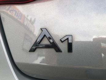 Audi A1 SPORTBACK TFSI S LINE STYLE EDITION