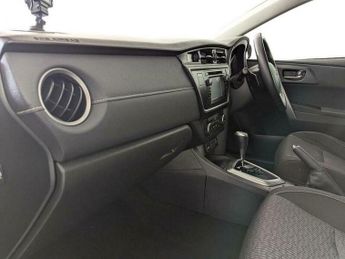 Toyota Auris 1.6 V-Matic Icon Plus Multidrive S Euro 5 5dr