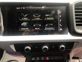 Audi A1 SPORTBACK TFSI S LINE
