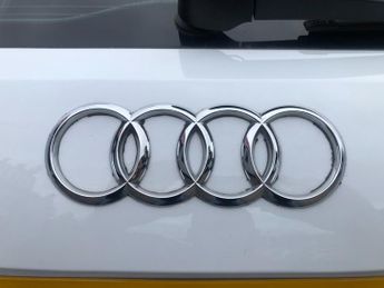 Audi A1 SPORTBACK TFSI S LINE