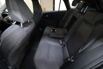 Suzuki Swace MOTION