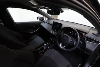 Suzuki Swace MOTION