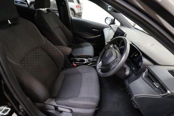 Suzuki Swace MOTION