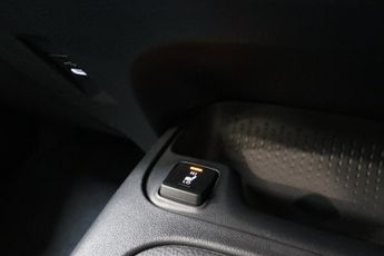 Suzuki Swace MOTION