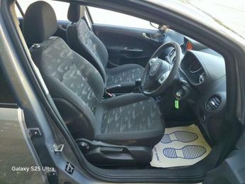 Vauxhall Corsa 1.4 16V Exclusiv Euro 5 5dr (A/C)