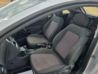 Vauxhall Corsa 1.4i 16v SXi 3dr