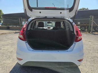 Ford Fiesta 1.4 Zetec 5dr