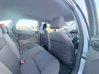 Ford Focus ZETEC CLIMATE 16V Auto [Climate Pack] PETROL 27K MILES 1 OWNER F
