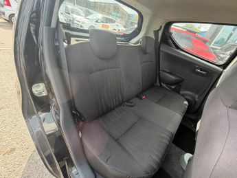Nissan Pixo VISIA