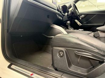 Audi Q2 1.5 TFSI CoD 35 Black Edition S Tronic Euro 6 (s/s) 5dr