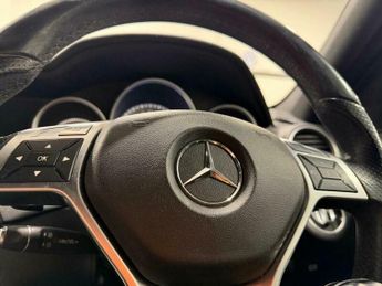 Mercedes-Benz C Class 2.1 C220 CDI BlueEfficiency AMG Sport G-Tronic+ Euro 5 (s/s) 4dr
