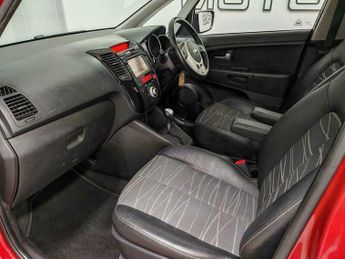 Kia Venga 1.6 3 Auto Euro 5 5dr (Sat Nav)