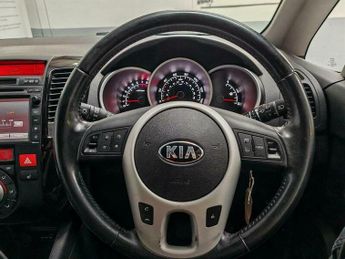 Kia Venga 1.6 3 Auto Euro 5 5dr (Sat Nav)