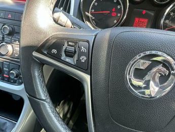 Vauxhall Astra 1.4T 16v Limited Edition Euro 5 5dr