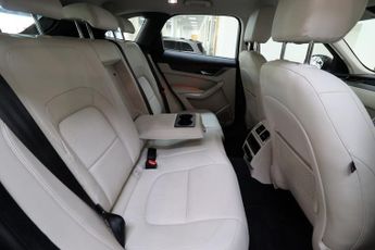 Jaguar F-Pace S