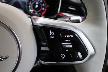 Jaguar F-Pace S