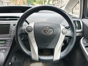 Toyota Prius 1.8 VVT-h T Spirit CVT Euro 5 (s/s) 5dr