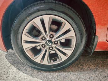 Kia Venga 1.6 3 MPV 5dr Petrol Auto Euro 6 (123 bhp)
