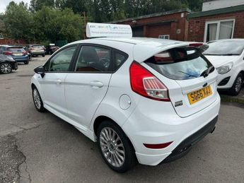 Ford Fiesta 1.0T EcoBoost ST-Line Euro 6 (s/s) 5dr