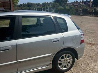 Honda Civic 1.6 i-VTEC Executive 5dr