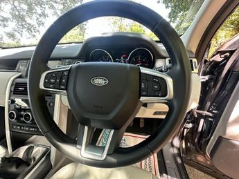 Land Rover Discovery Sport TD4 SE TECH