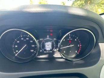 Land Rover Discovery Sport TD4 SE TECH
